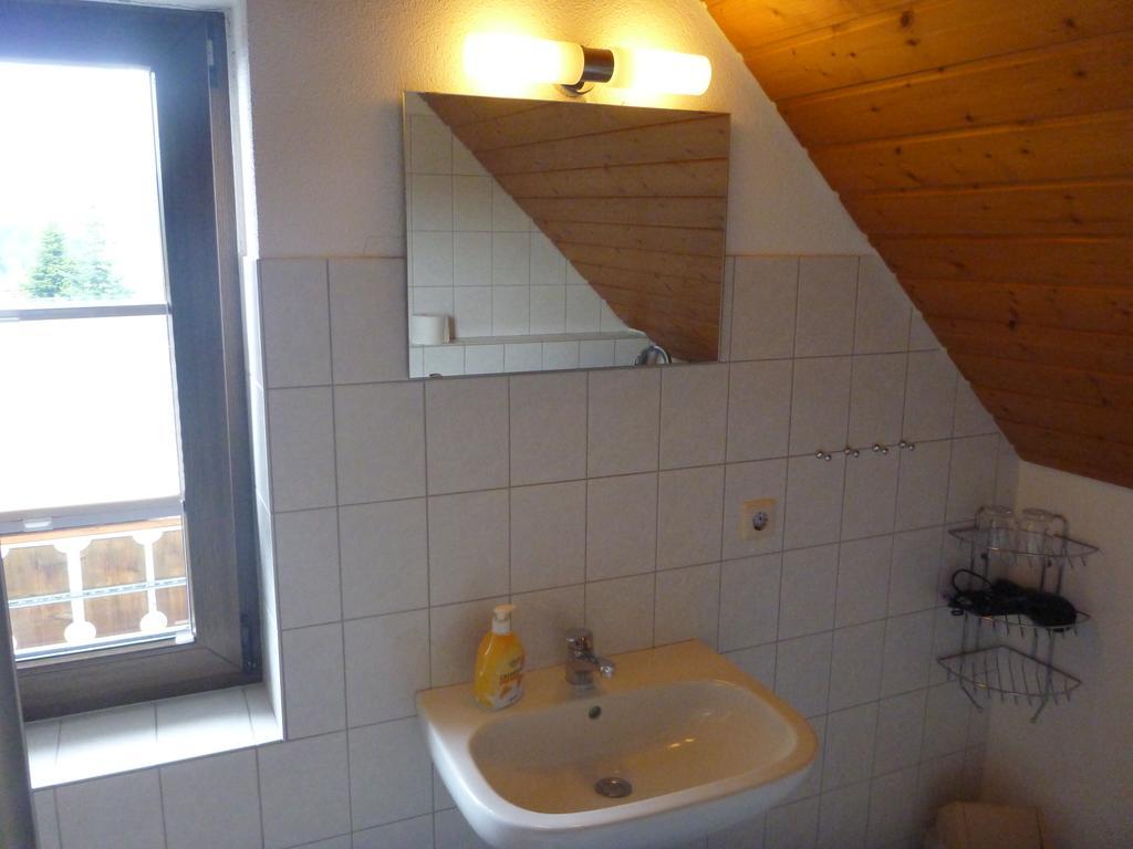 Gaestehaus Hundelbach Lenzkirch Buitenkant foto